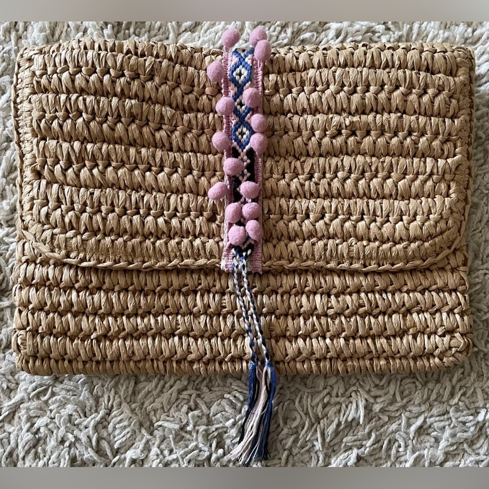 FALLON & ROYCE tan straw pink blue clutch bag